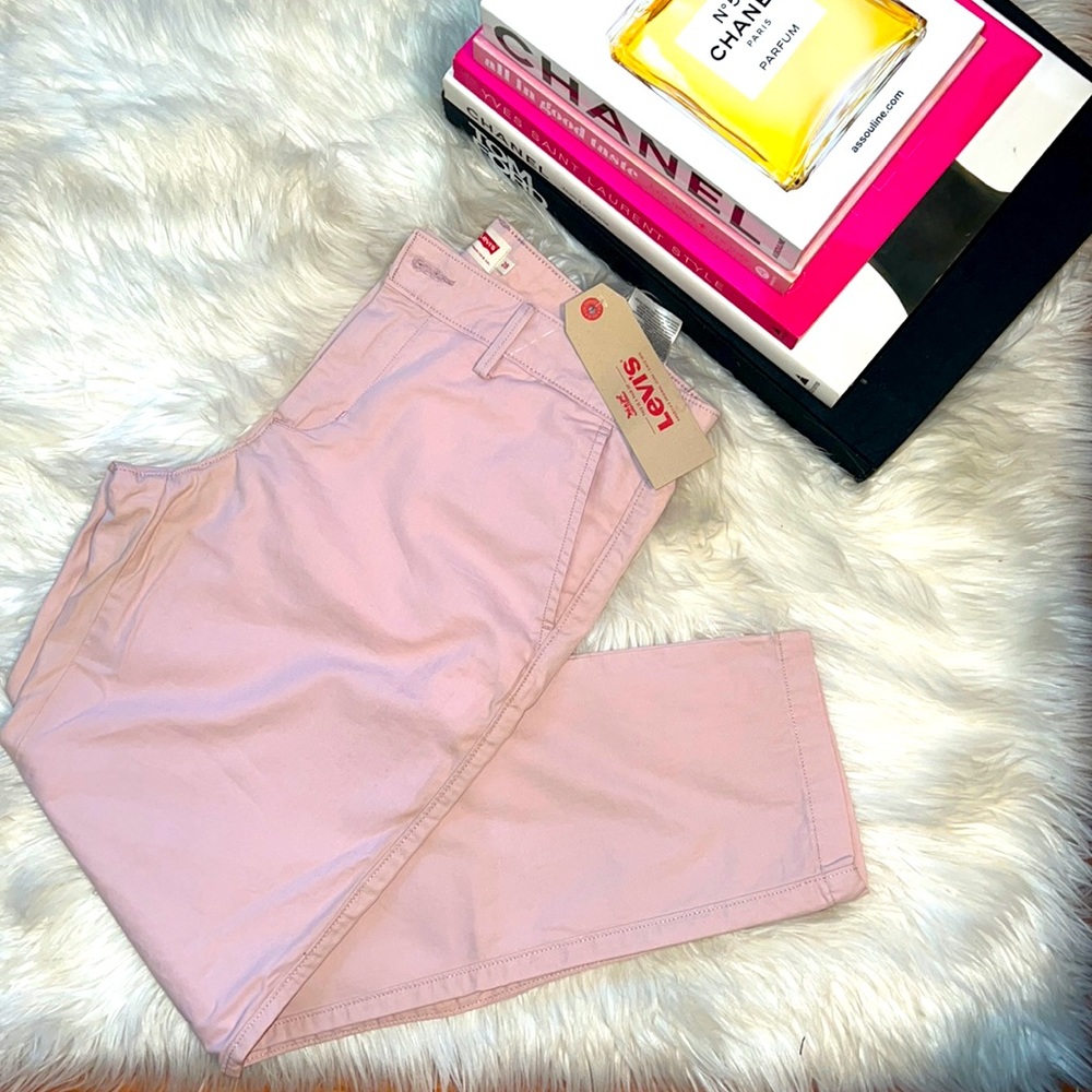 Light Pink Chino Levi’s